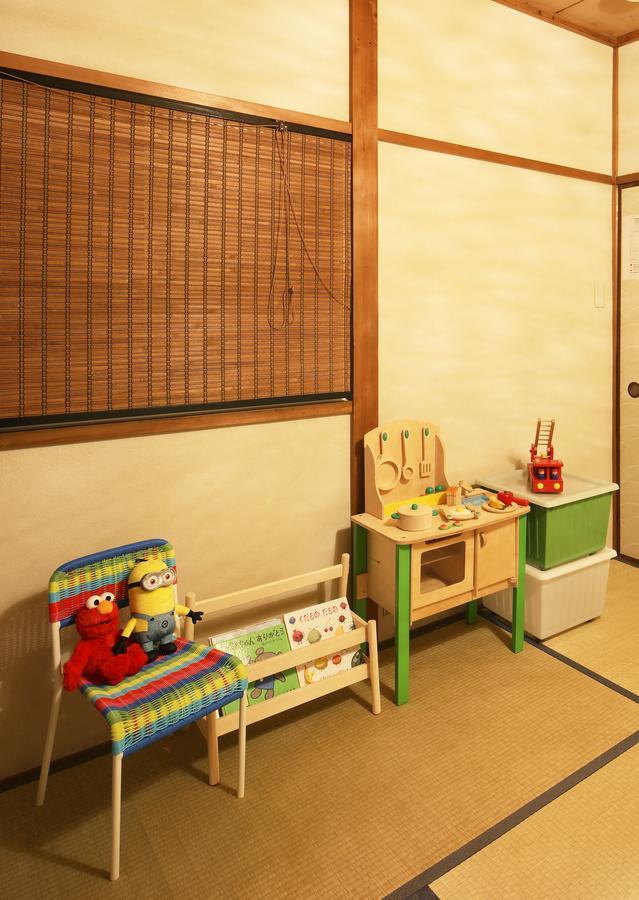 Chikyuutabikazoku Usj Apartment Осака Екстериор снимка