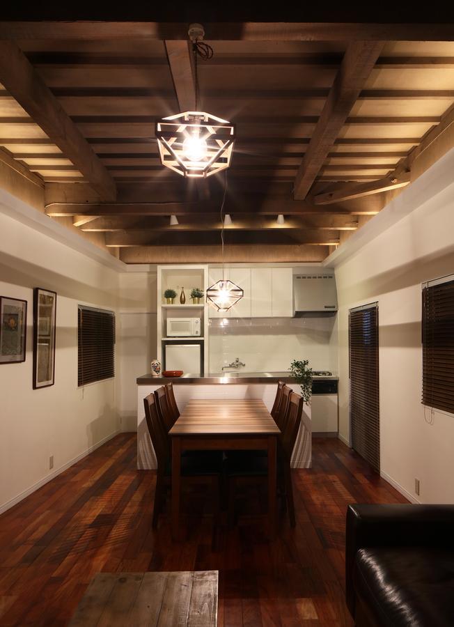 Chikyuutabikazoku Usj Apartment Осака Екстериор снимка