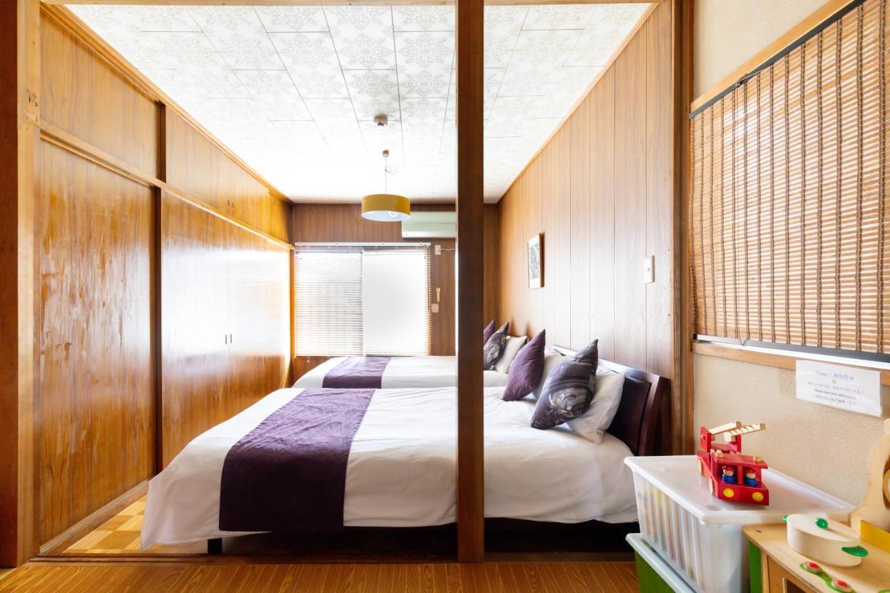 Chikyuutabikazoku Usj Apartment Осака Екстериор снимка