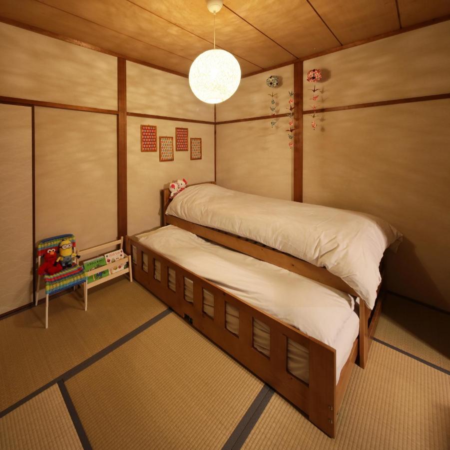 Chikyuutabikazoku Usj Apartment Осака Екстериор снимка